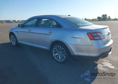 2013 Ford Taurus Limited z USA, uszkodzony, nr VIN 1FAHP2F8XDG102318